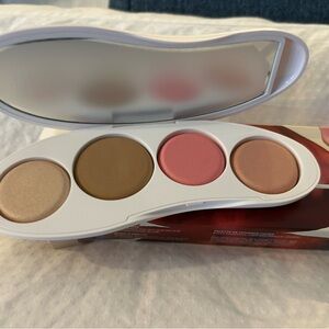 ILIA Blush Palette with Pink and Neutral Tones